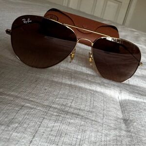 Ray-Ban Aviator Gradient